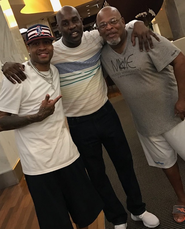 队创造出空 队创造出空